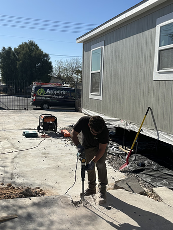 Professional Mobile Home Electric technician