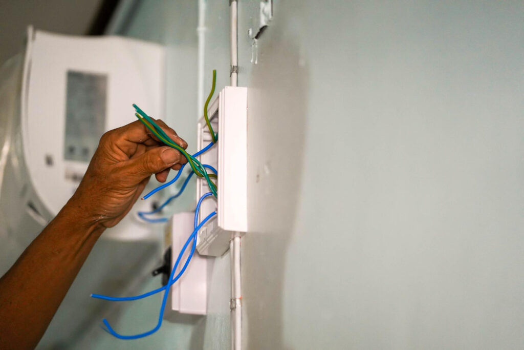 circuit breaker repair