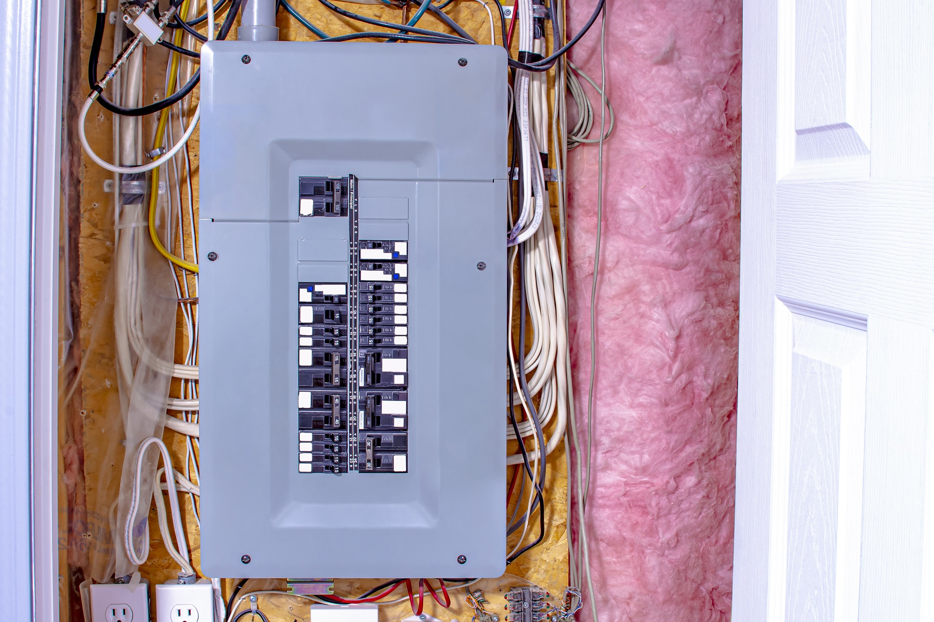 circuit breaker